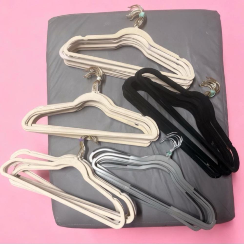 Velvet Non-Slip Slim Hangers — Mixed Neutrals — 25¢ Each (Bulk Lots)